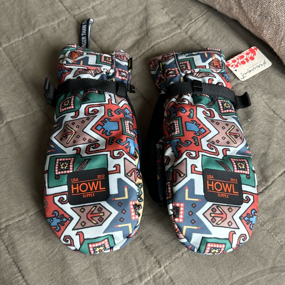 Howl Mittens Persian Rug Print